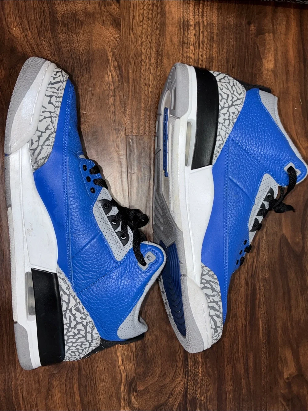 Jordan bold royal